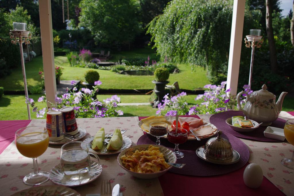 B&B Ut Bosbeekhuuske Tegelen Dış mekan fotoğraf